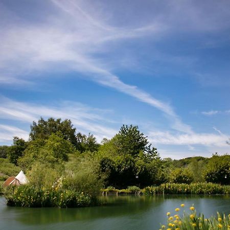 Lloyds Meadow Glamping Hotel Chester Luaran gambar