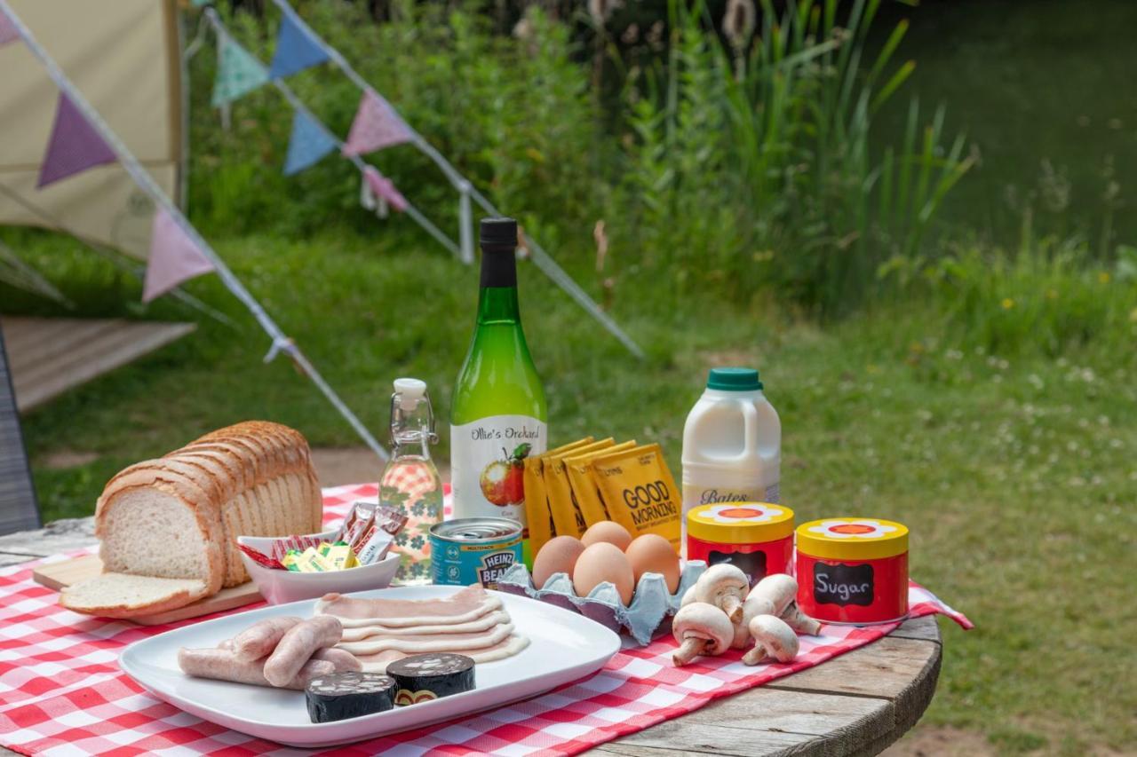 Lloyds Meadow Glamping Hotel Chester Luaran gambar