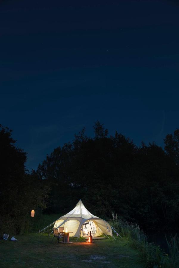 Lloyds Meadow Glamping Hotel Chester Luaran gambar